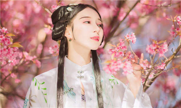 海勃湾供卵试管婴儿：助您实现家庭梦想的科学方案